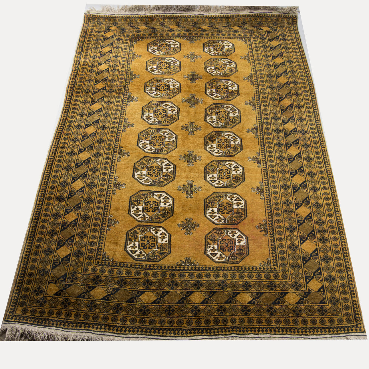 MATTA, "Guldafgahn", 290 x 196 cm.