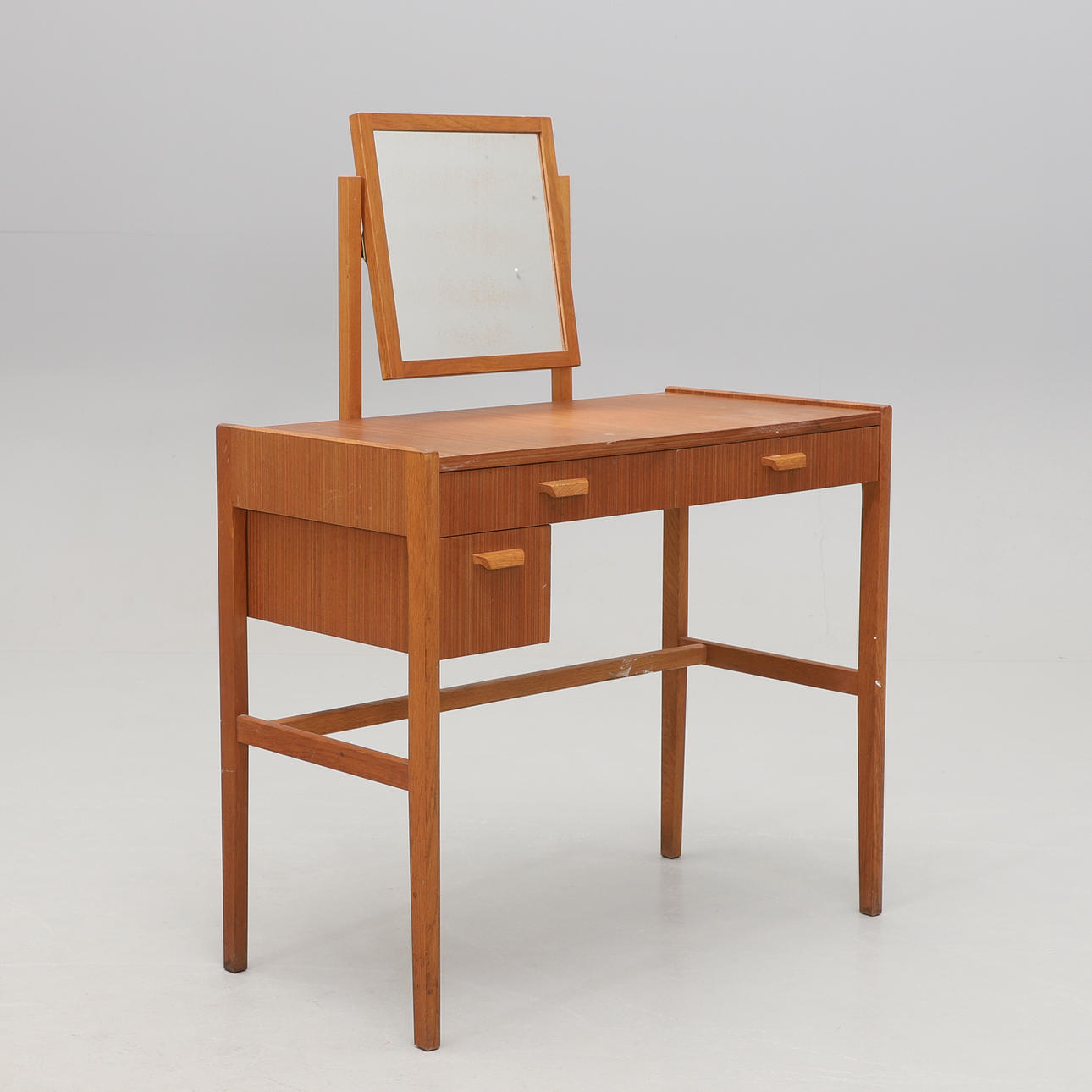 SMINKBORD, 1950/60-tal.