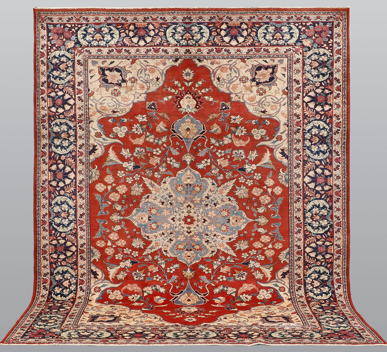 MATTA. Saruk extra fine, 300 x 193 cm.