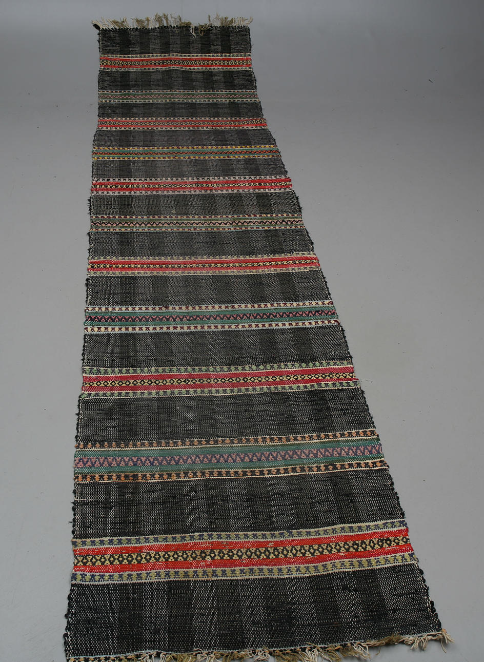 TRASMATTA, 322 x 80 cm, 1900-talets mitt.