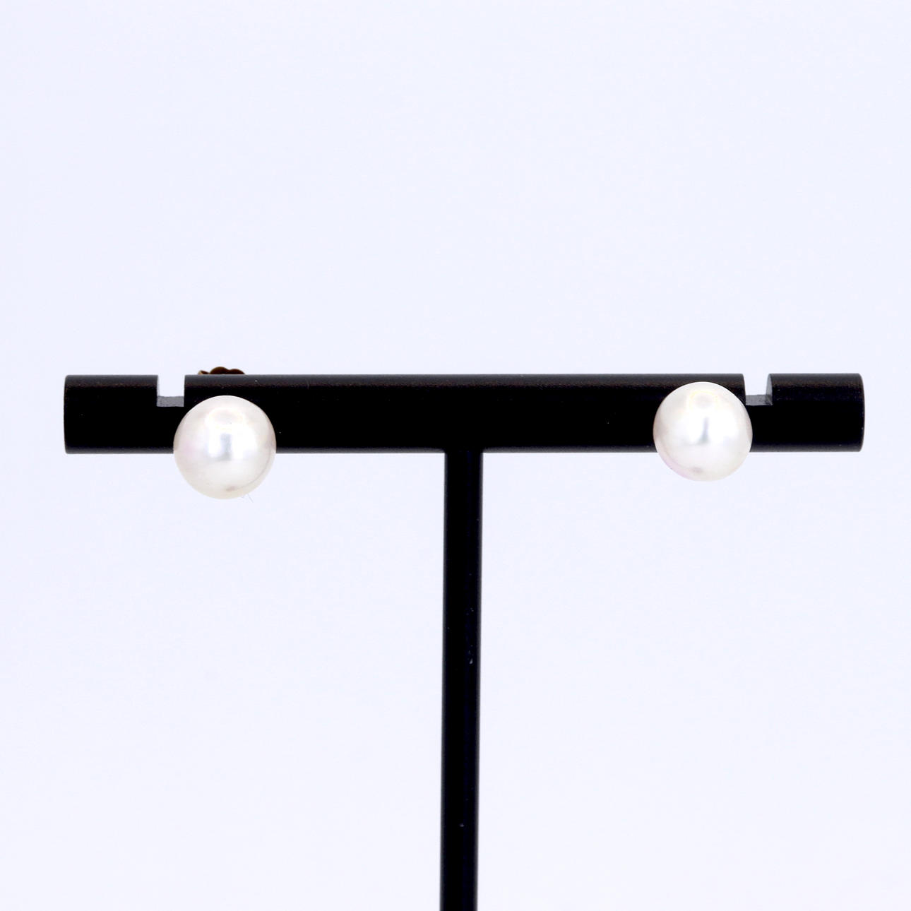 9CT PEARL EARRINGS.