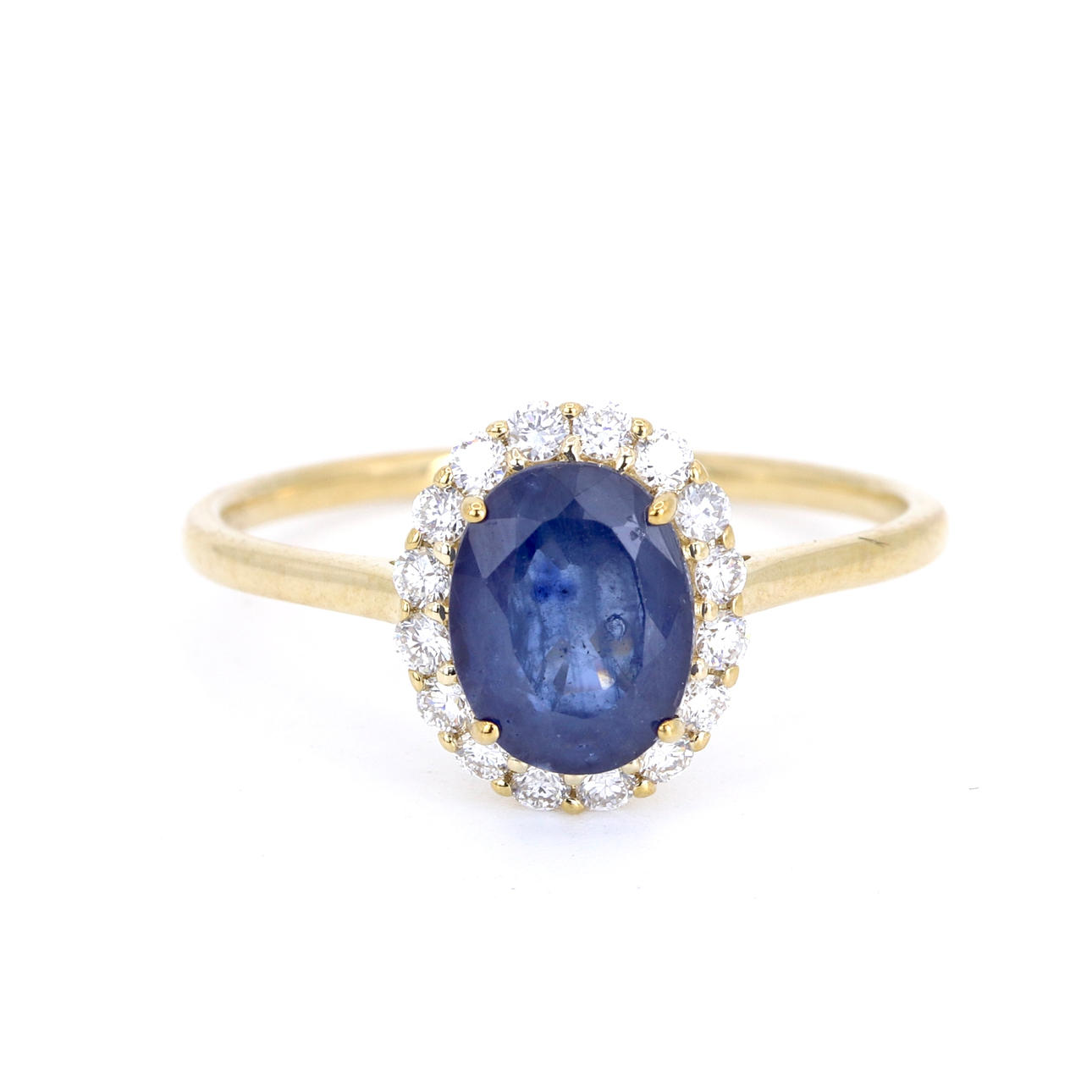 9CT SAPPHIRE AND DIAMOND CLUSTER RING.