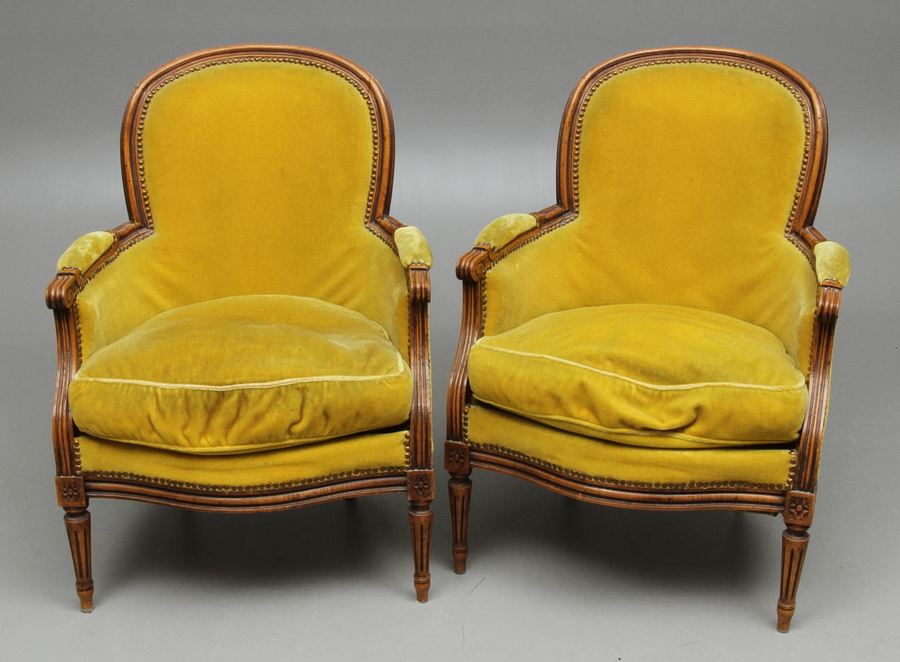 FÅTÖLJER 1 par, gustaviansk stil, 1900-tal.