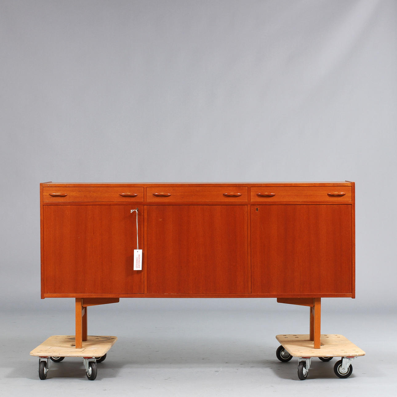 SIDEBOARD, Royal Board, Made in Sweden.