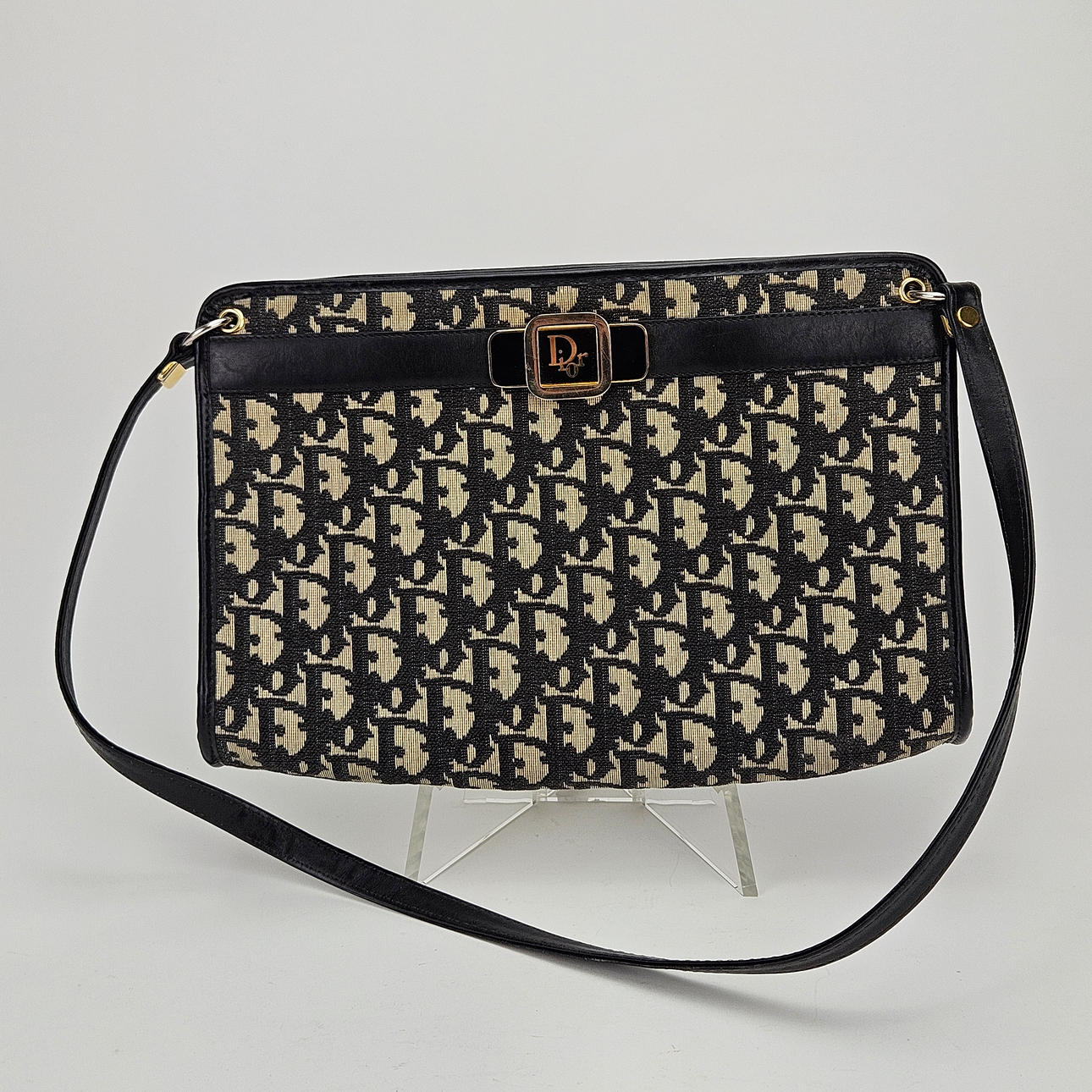 CHRISTIAN DIOR. Bag.