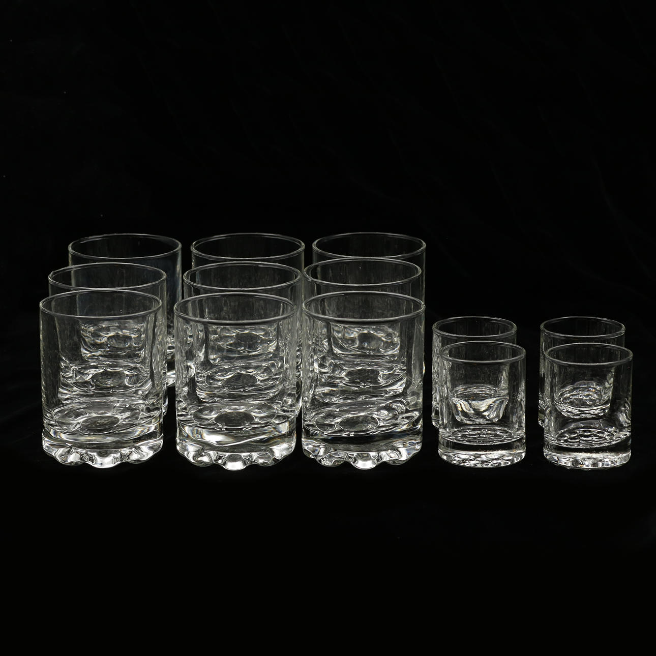 9 WHISKEYGLAS SAMT 4 IITTALA "LINGON" GLAS.