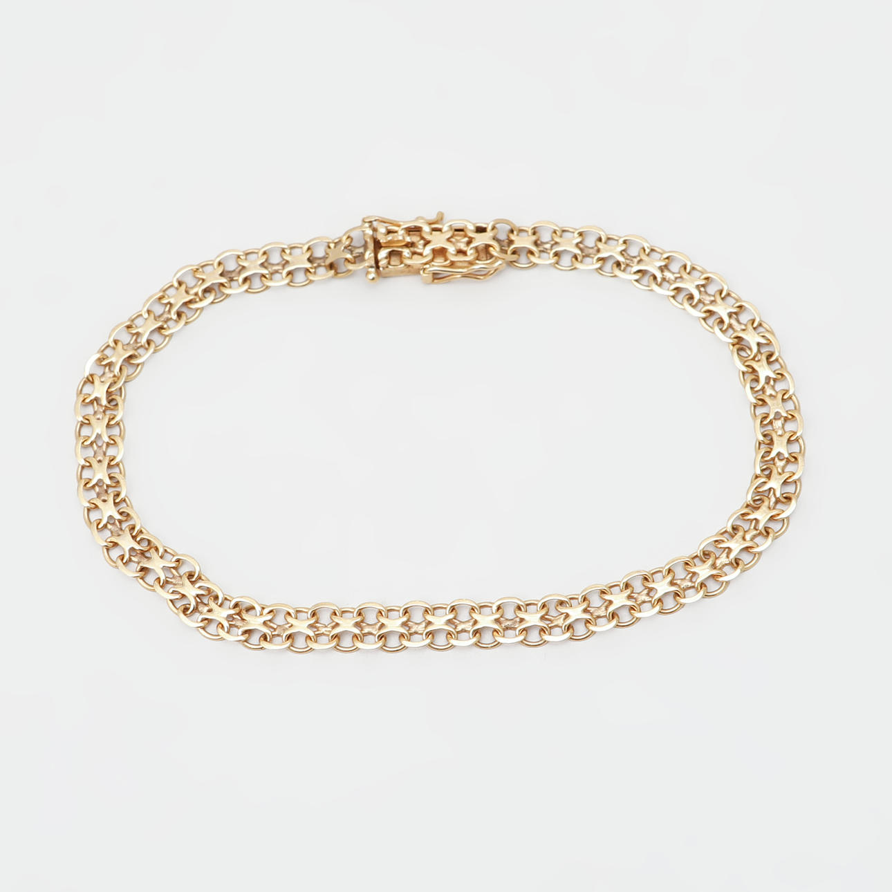 ARMBAND, 18k guld, vikt ca 5,5 gram.