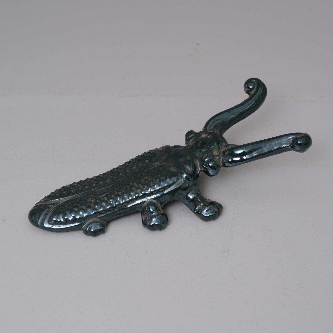 STÖVELKNEKT, FORM AV SKALBAGGE.