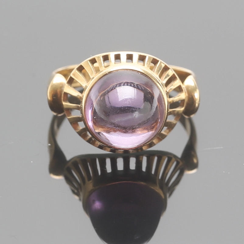 RING, 18 k guld.