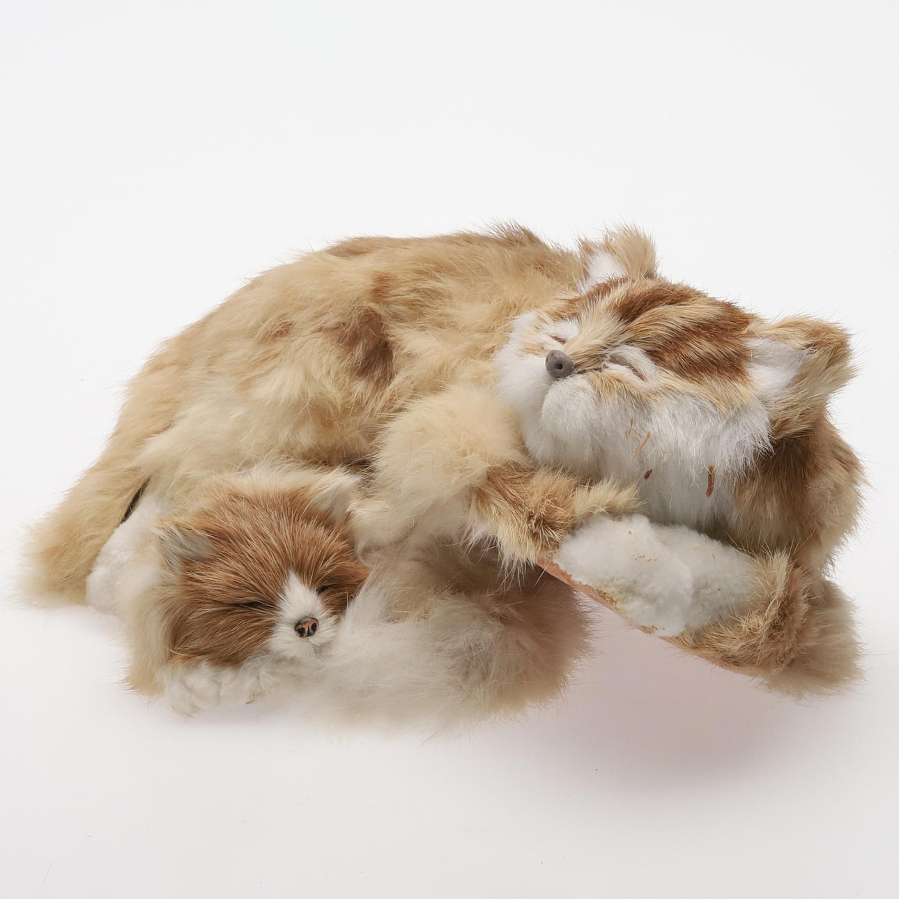 SOVANDE KATTER, handgjorda, 2 st.