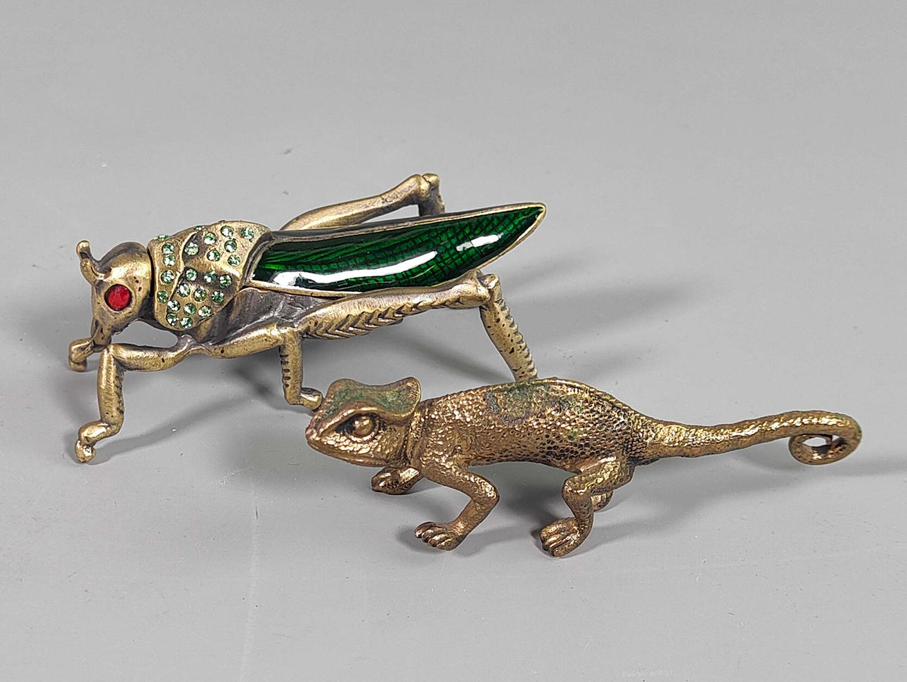 2 ANIMAL FIGURES, GRASSHOPPER AND CHAMELEON.