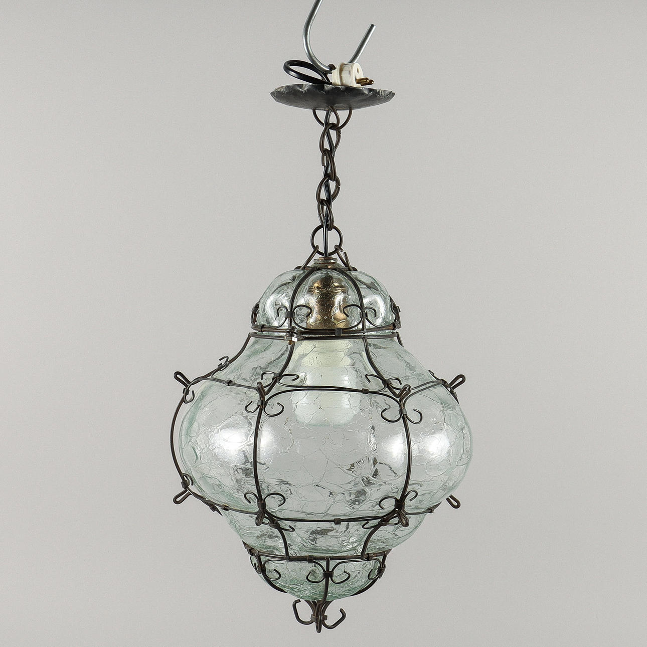 TAKLAMPA glas, 1900-tal.