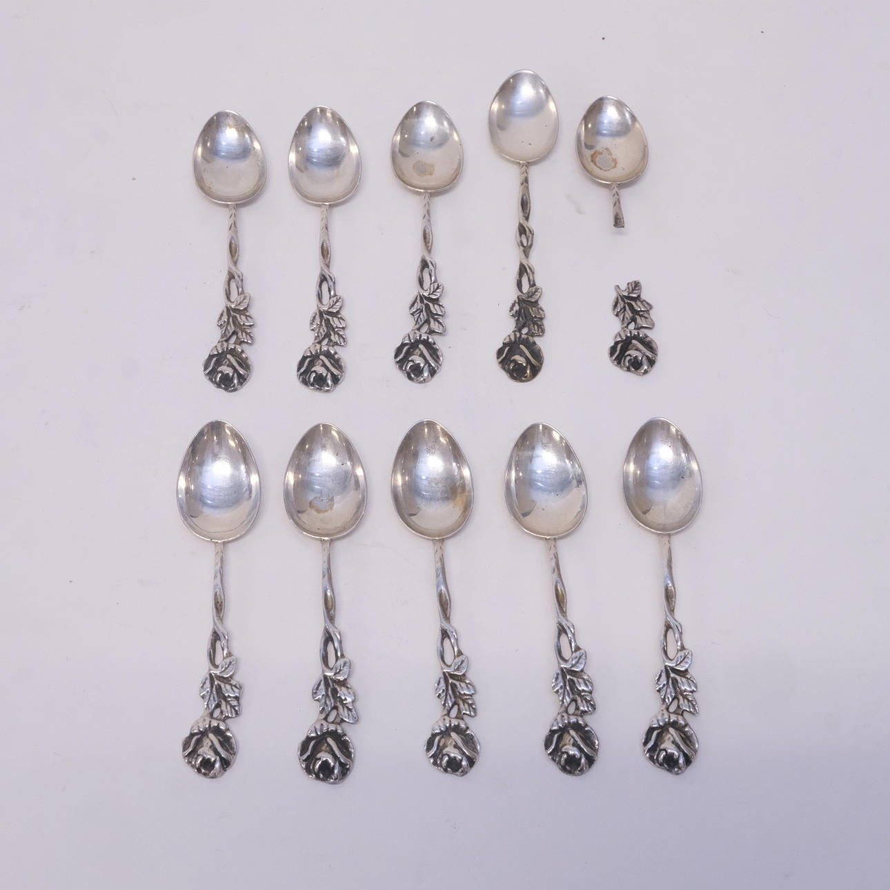 SKEDAR, SILVER, "ROSEN", 10 DELAR.