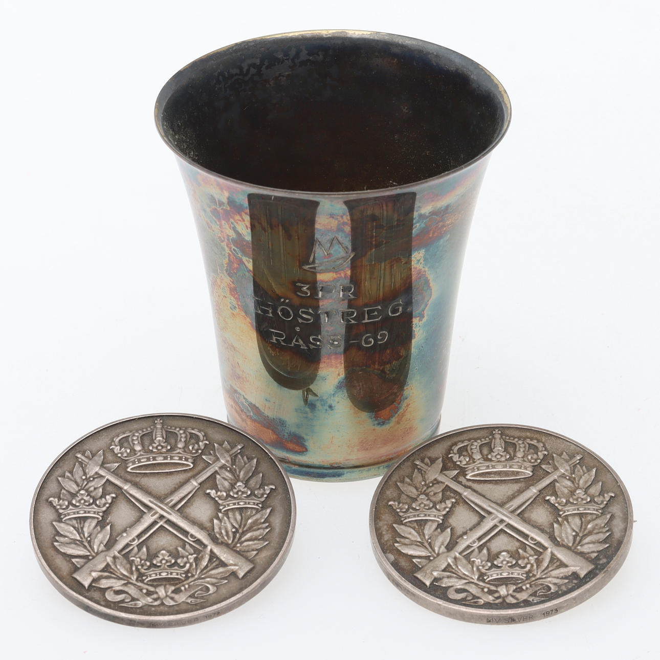 BÄGARE & MEDALJER, 3 delar, silver.