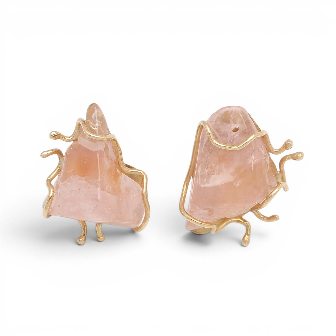 Gold and rose quartzes earrings.