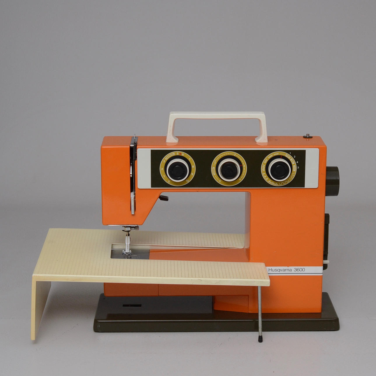 SYMASKIN HUSQVARNA 3600.