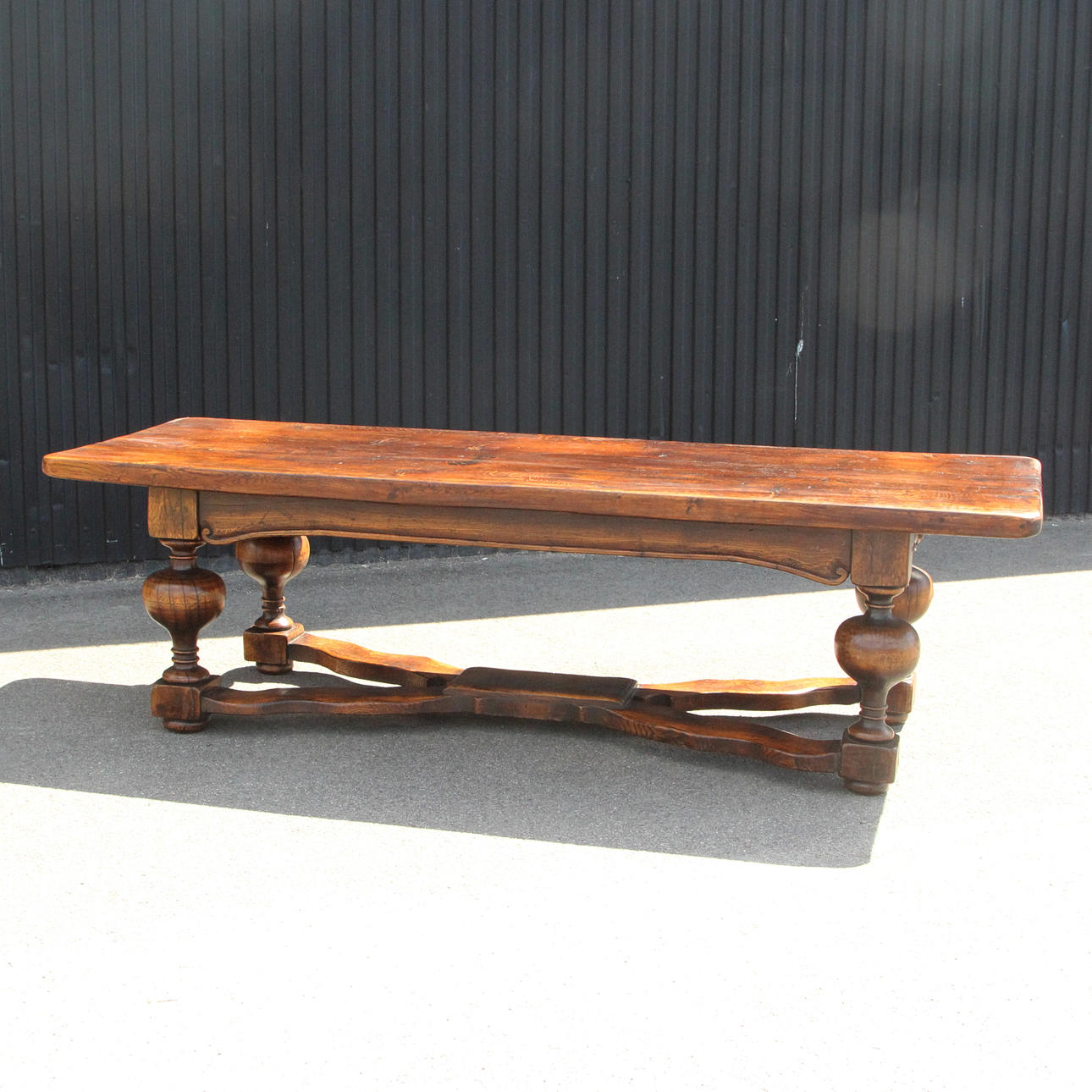 BANQUET TABLE, Baroque style.