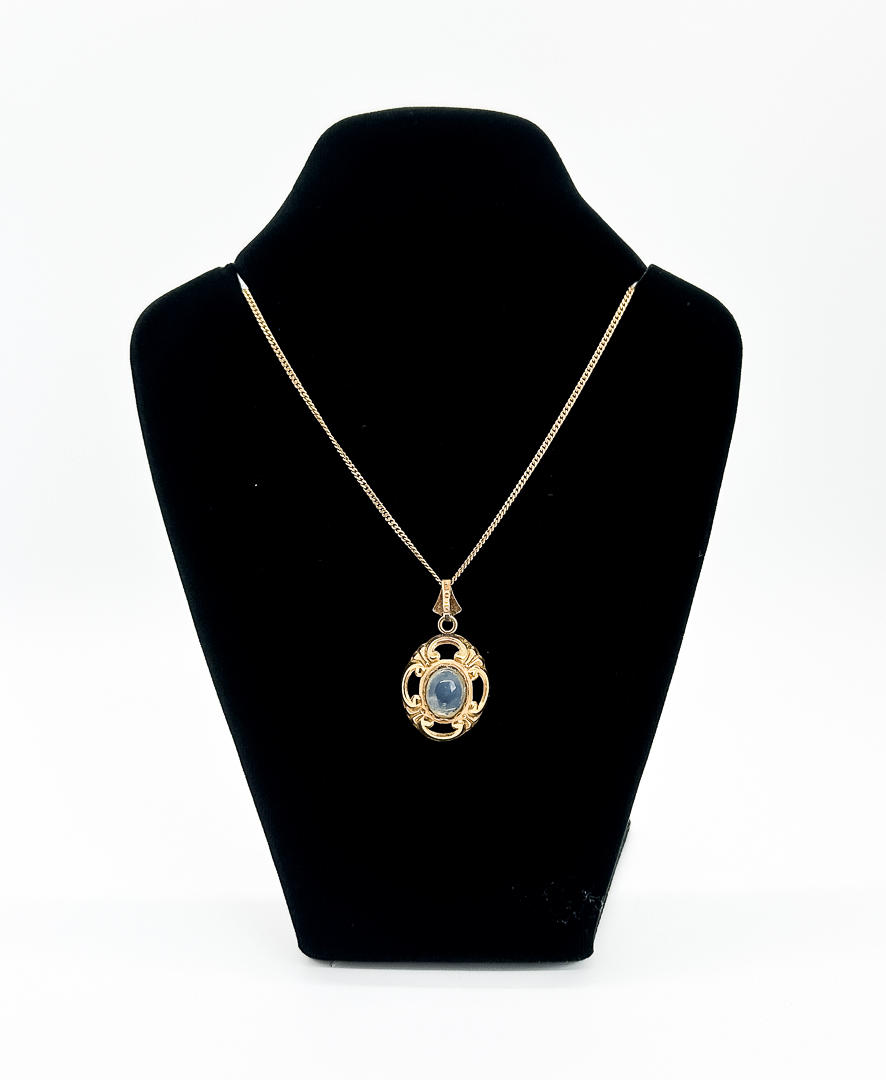 COLLIER & HÄNGE, 18k Guld, Alton.