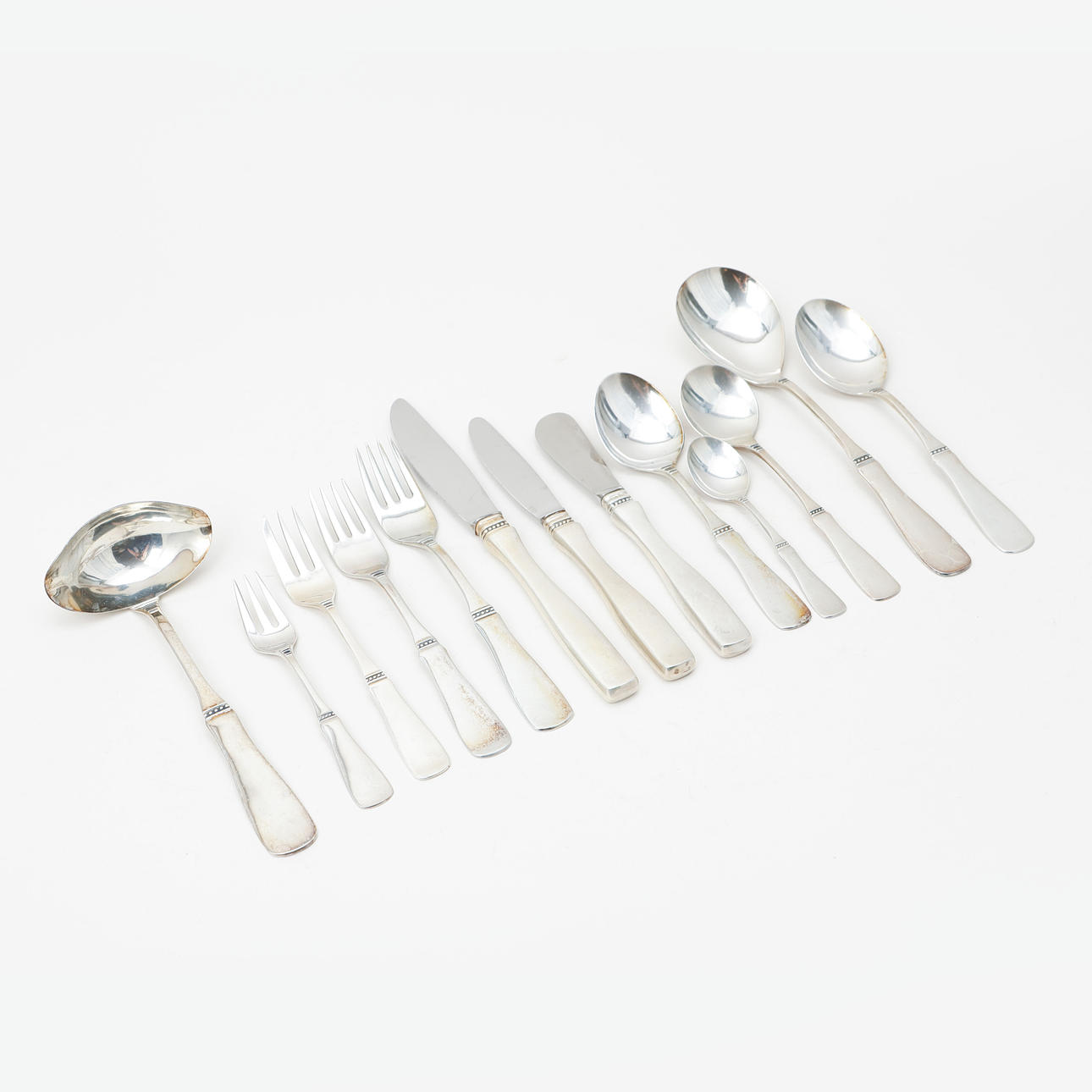 BESTICKUPPSÄTTNING "UPPSALA", 119 delar, silver, MGAB. Totalvikt ca 4400 g.