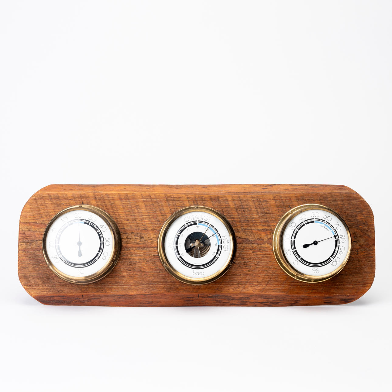 VÄDERSTATION, termometer, barometer och hydrometer, 1900-talets andra hälft.