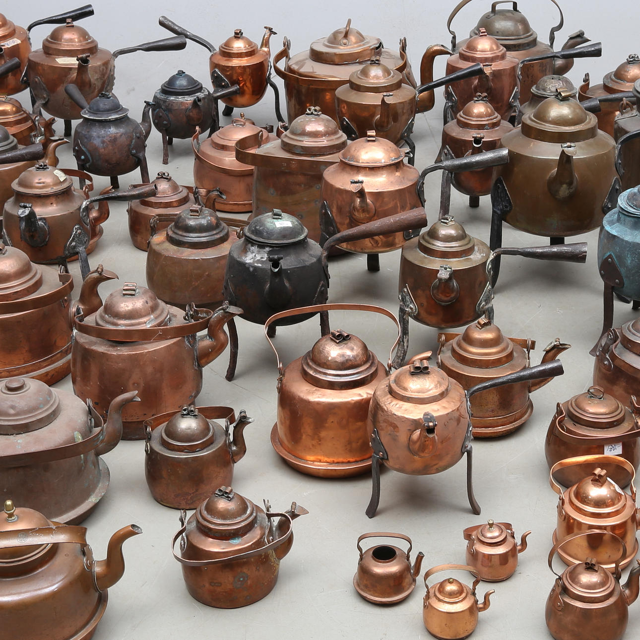 STORT PARTI KAFFEPANNOR, koppar.