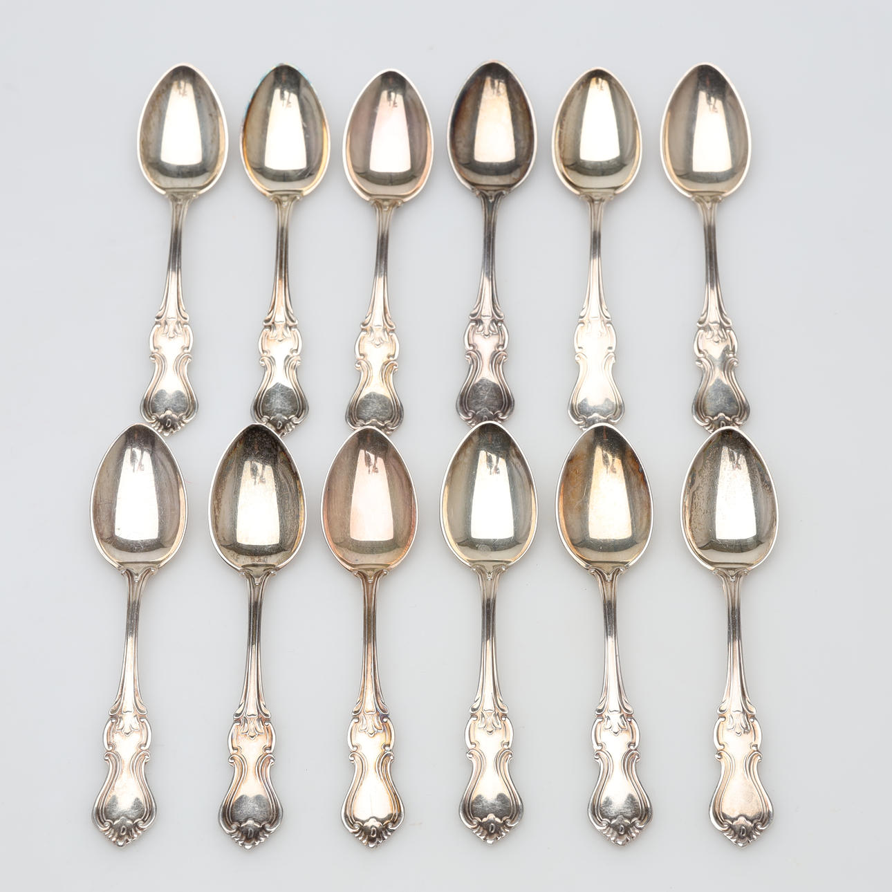 SKEDAR 12 stycken, silver, ca vikt 178,7 gram.