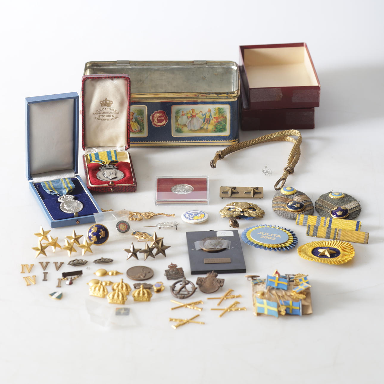 MILITARIA, ca 30 delar, Sverige, 1900-tal.