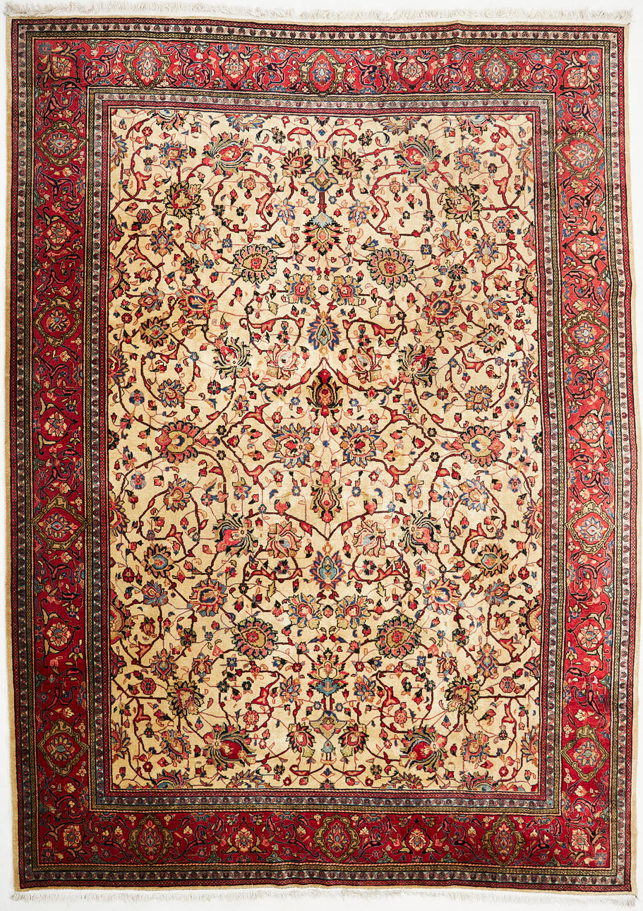 ORIENTMATTA. Sarough, Persien, ull, ca 355x260 cm.