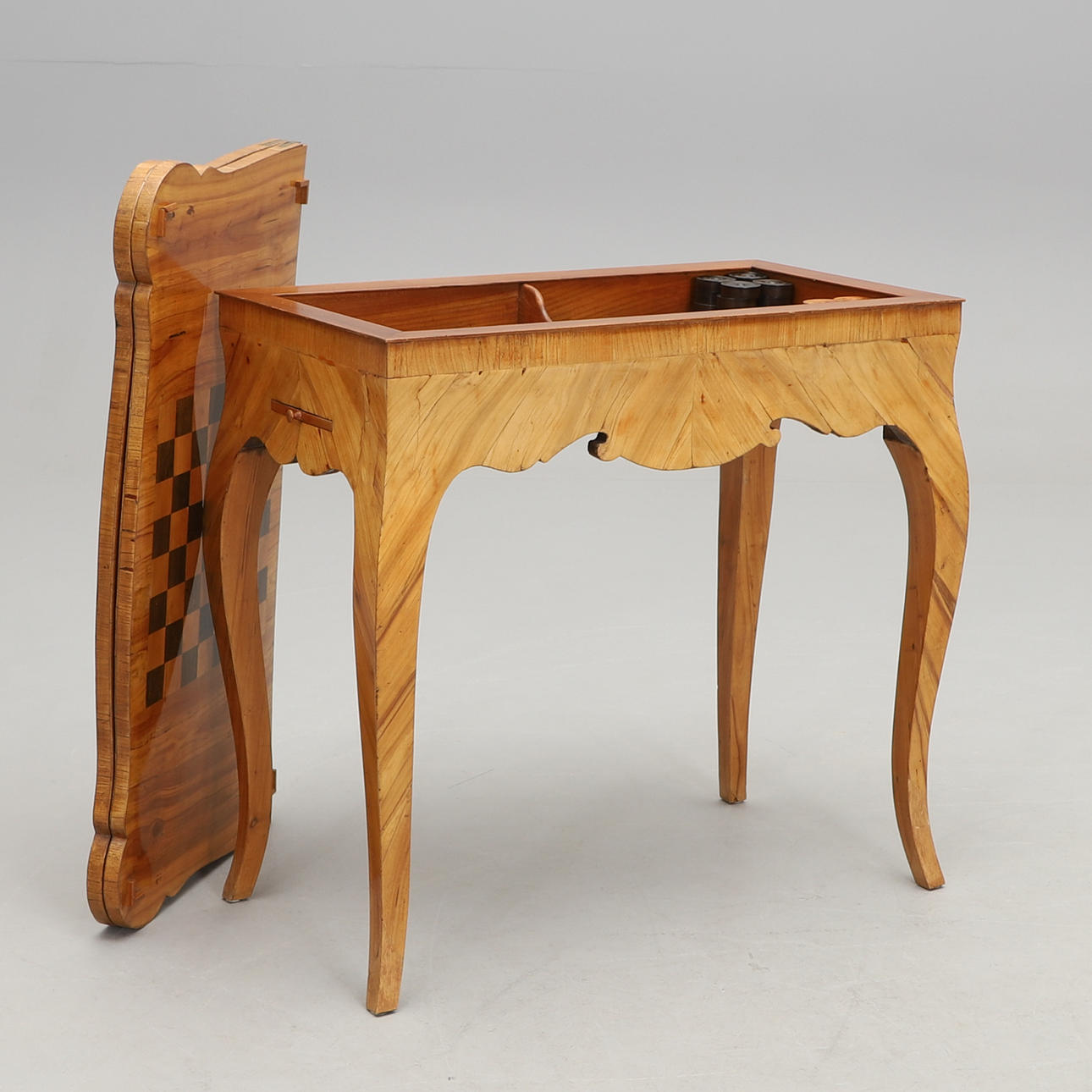 SPELBORD, rokoko, 1700-tal.