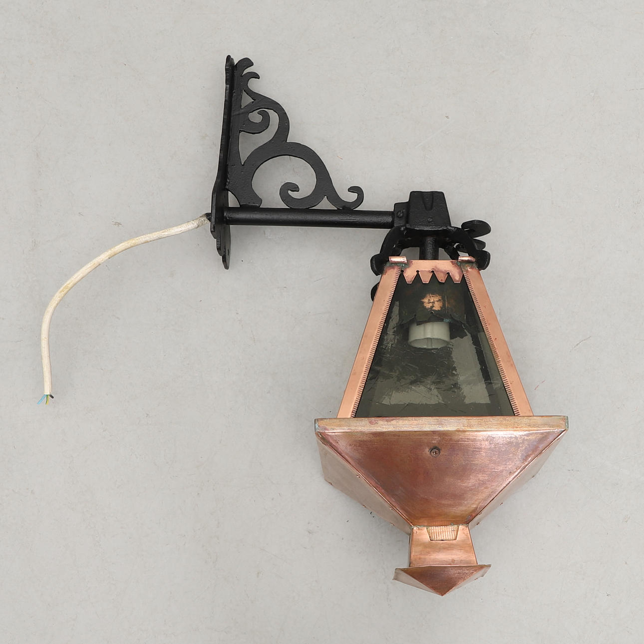 UTOMHUSBELYSNING, blyinfattat glas.