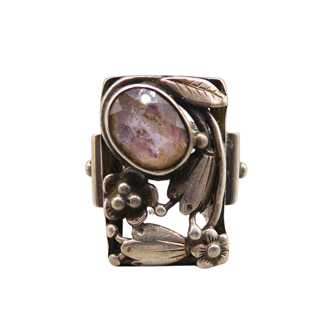 835 ANTIQUE SILVER RING JWS.