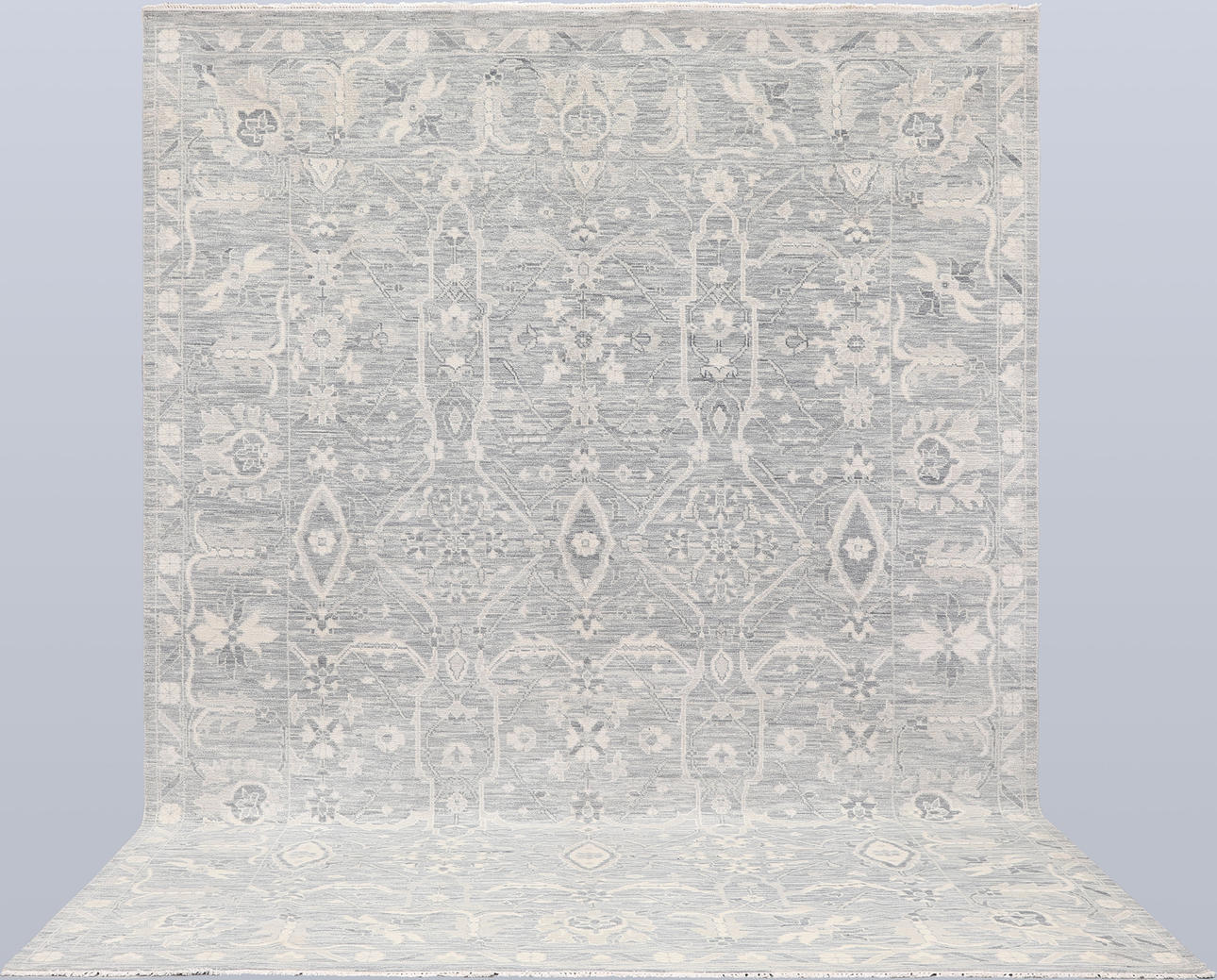 ORIENTMATTA. Orientalisk, 429 x 307 cm.