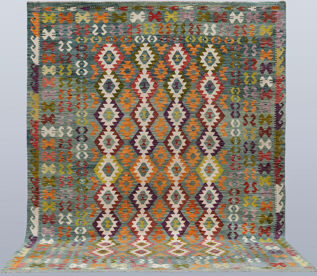 ORIENTMATTA. Kelim klassisk design, 342 x 250 cm.