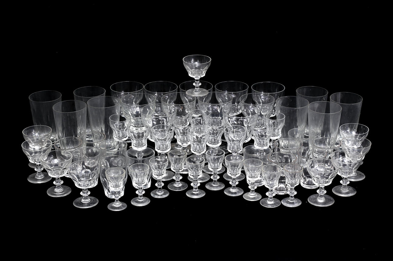 GLASSERVIS 60 delar, 1900-tal.