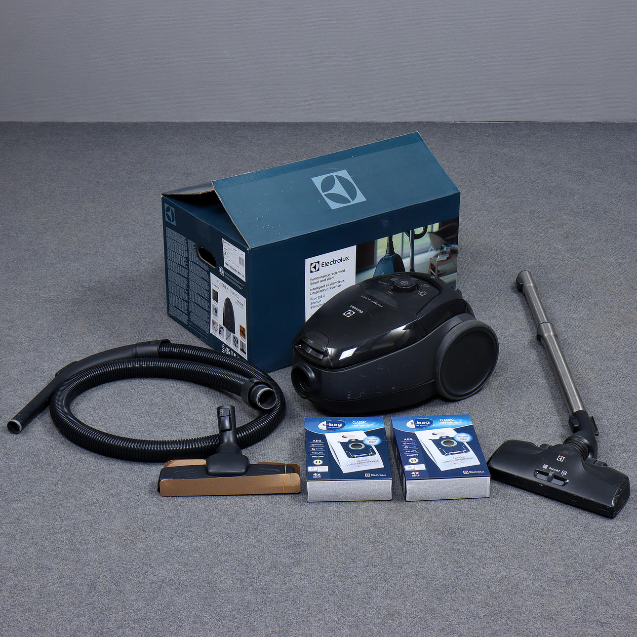 DAMMSUGARE, ELECTROLUX, PURED8.2 SILENCE.