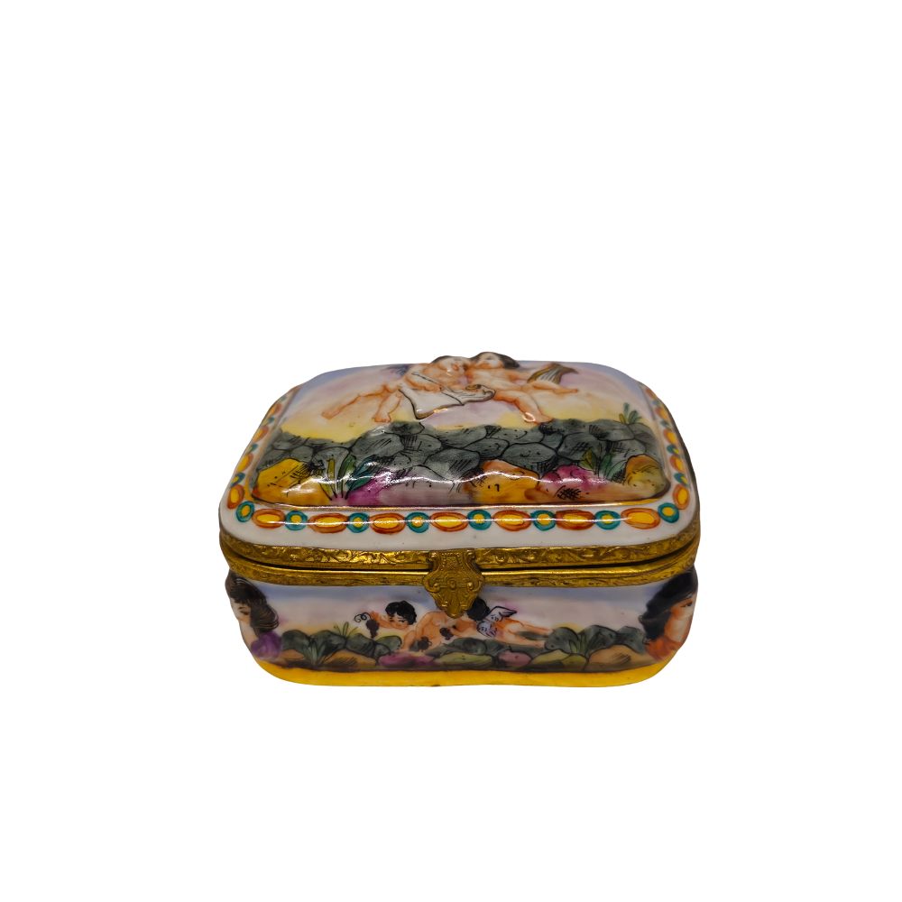 Porcelain box with cherubs, Capodimonte style. Ceramics & Porcelain ...