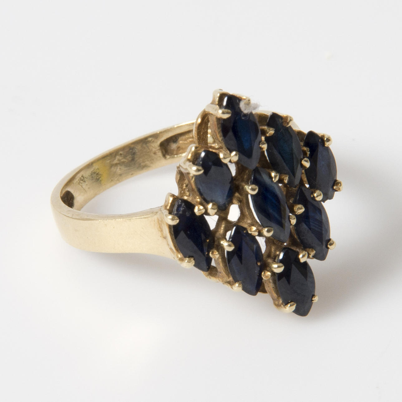 RING, 14K guld med granater.