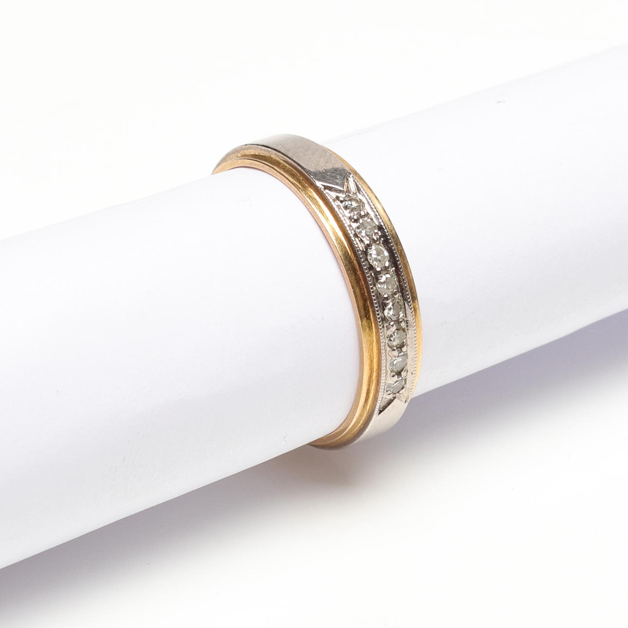 RING, guld, 18k, diamanter, ca 4 gram.