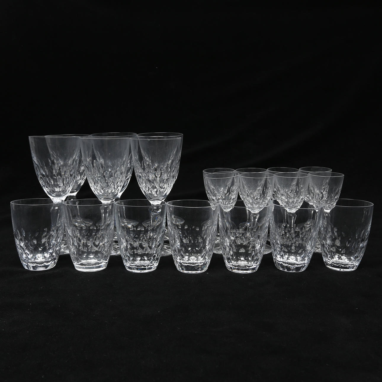 SERVISGLAS 21 st, Boda, slipad dekor.