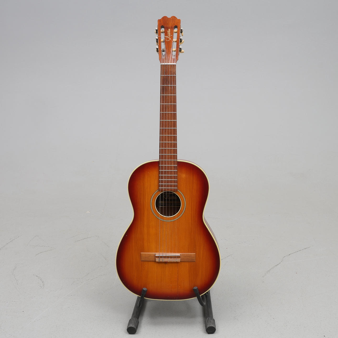GITARR, akustisk, Bjärton Tirano, 1950-1960tal.