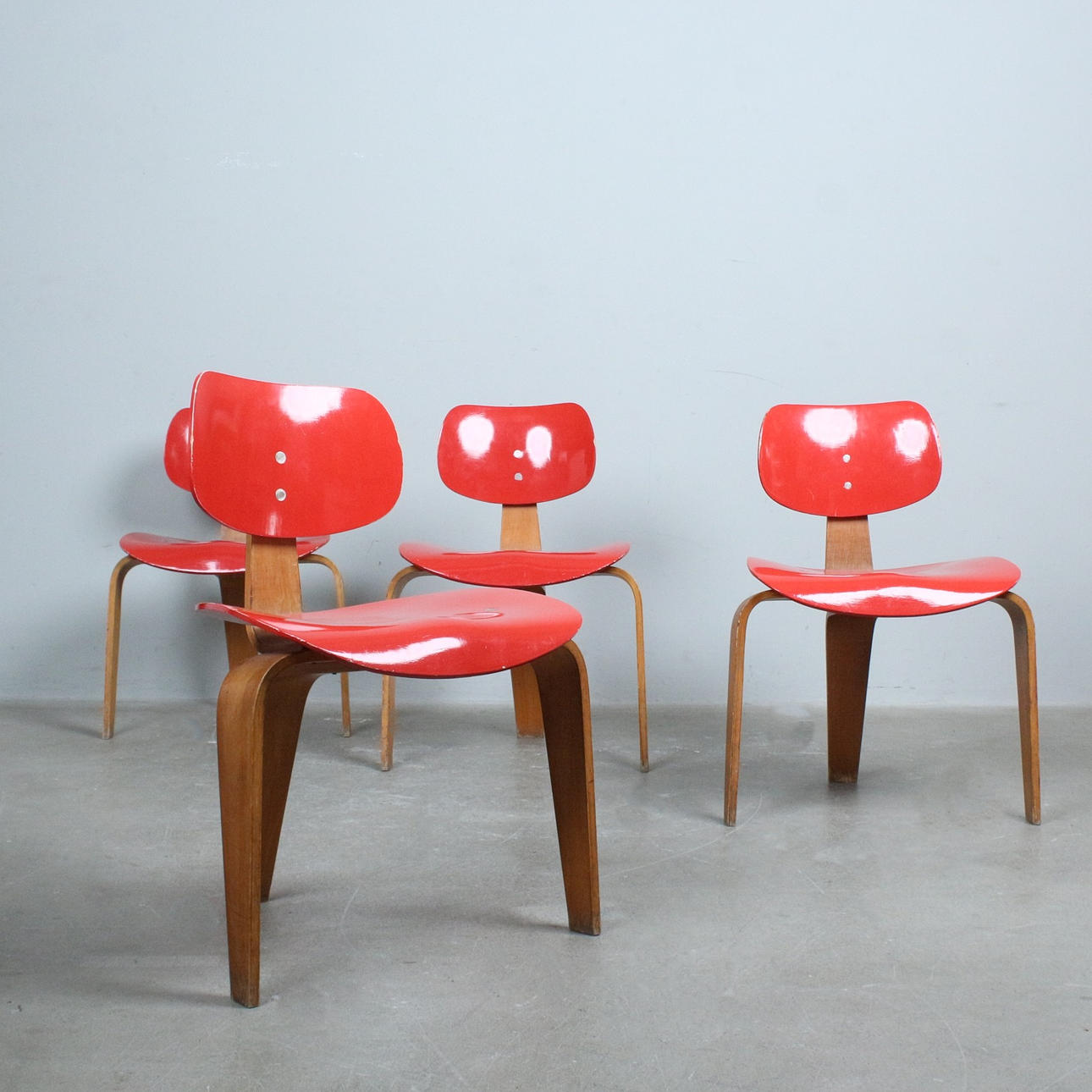 EGON EIERMANN. for Wilde & Spieth, Four chairs, model '' SE42 '', 1950s.
