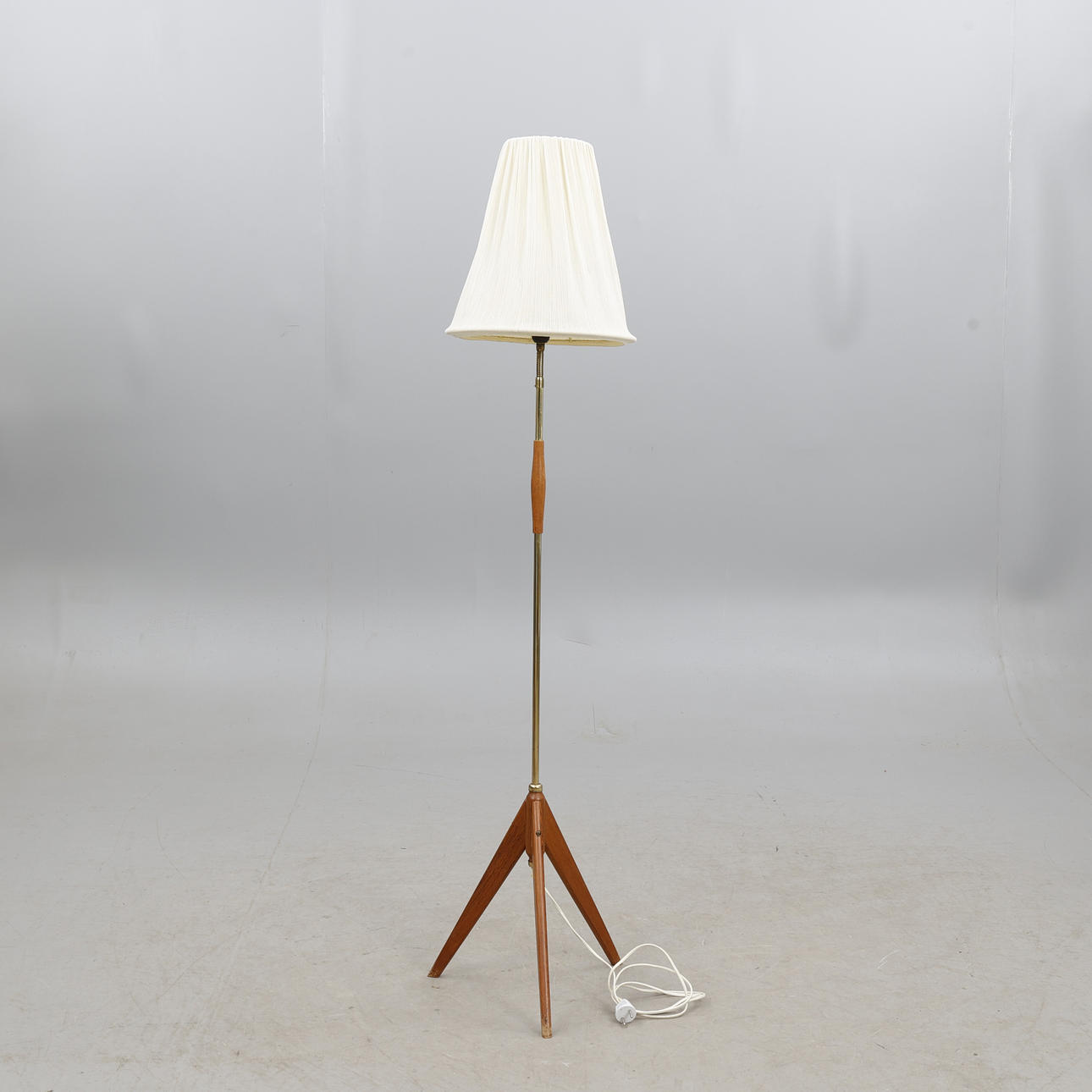 GOLVLAMPA 1960-tal.