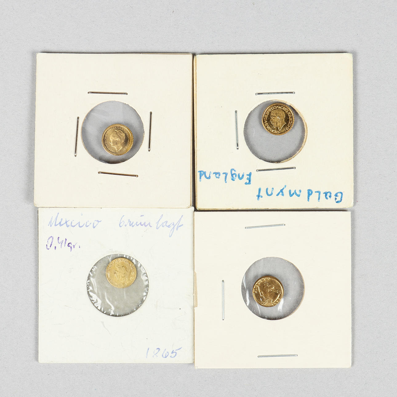 MINIATYRMYNT guld, 4 stycken.
