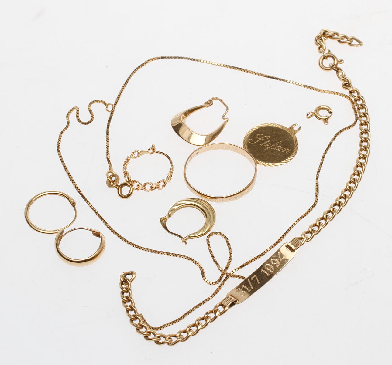 GULDSMYCKEN, 18k guld, vikt ca 11,9 gr.