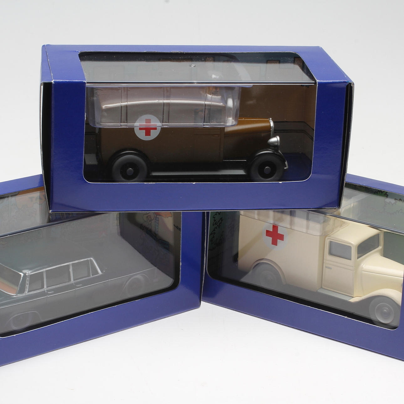 SAMLARBILAR, 3 st, Tintin, med äktighetsintyg.