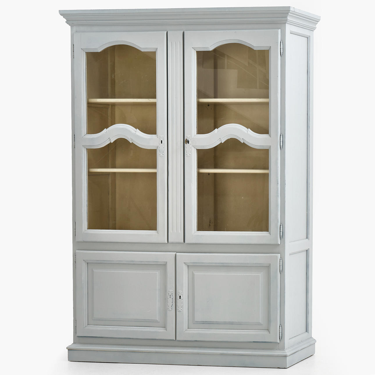 BOKSKÅP, gråmålat, spröjsade glas.