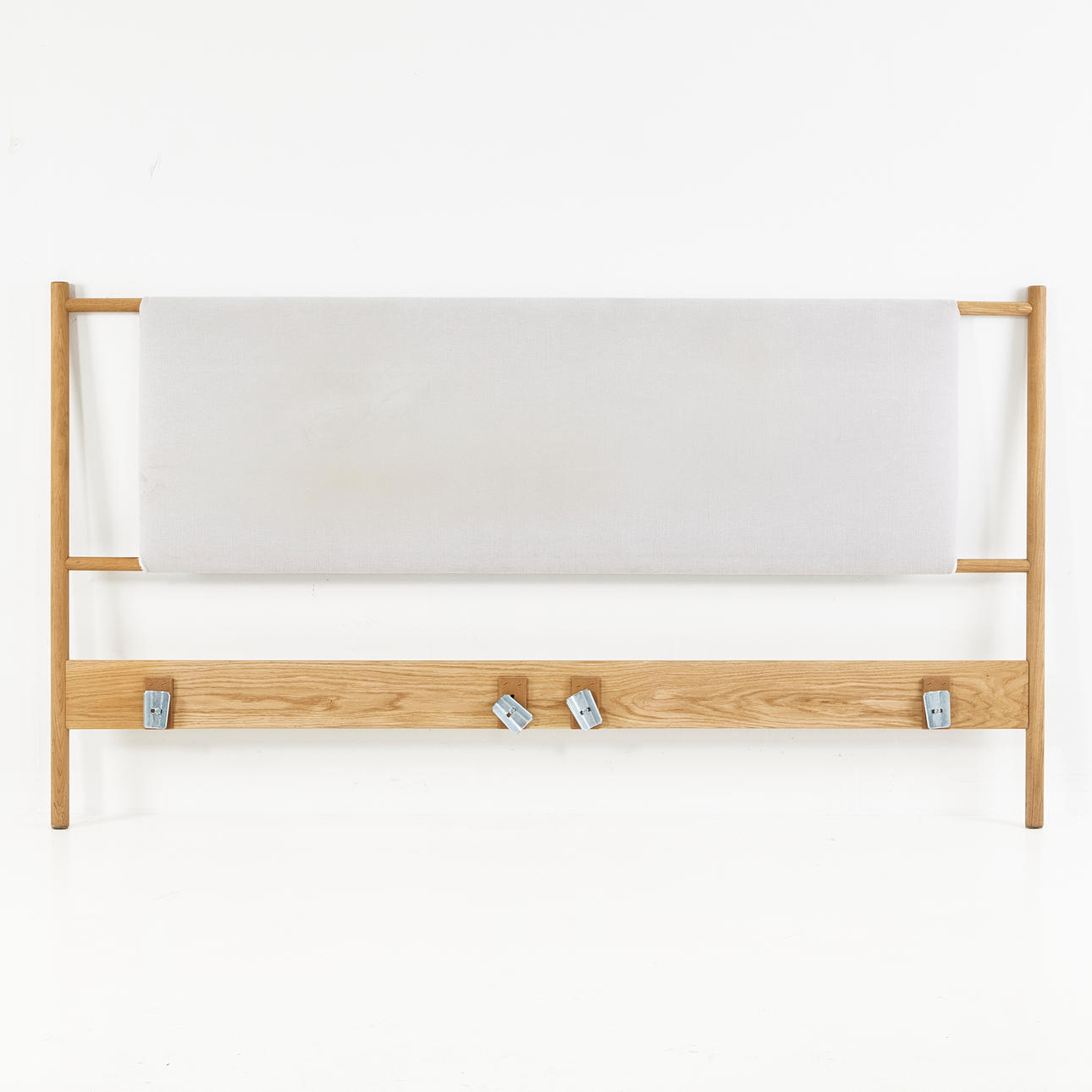 SÄNGGAVEL, "Anna", DUX, design Norm Architects.