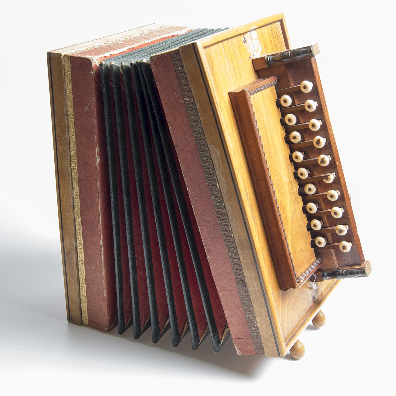 DRAGSPEL, 1-radigt, tidigt 1900-tal.