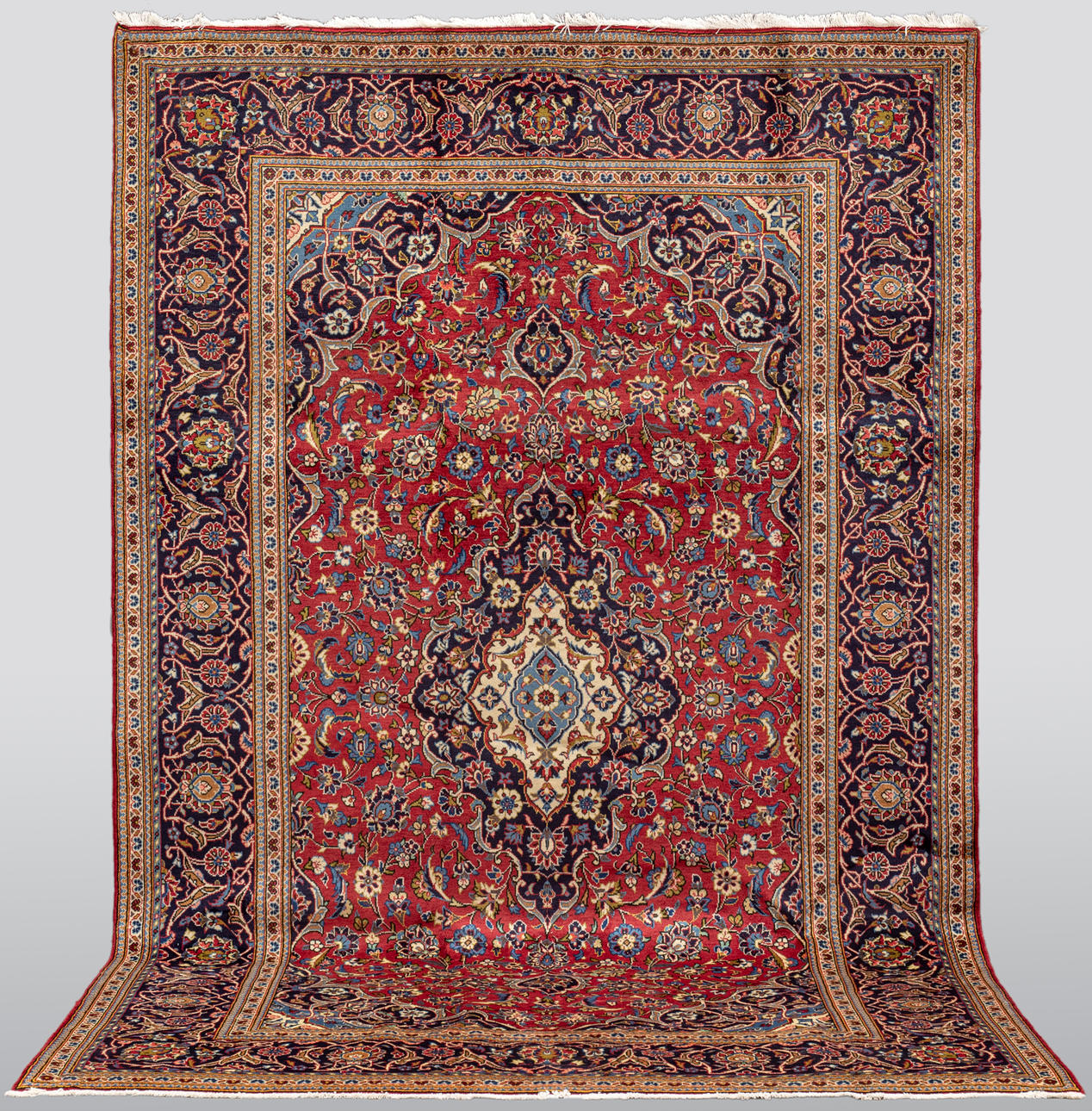 CARPET. Keshan, 325 x 205 cm.