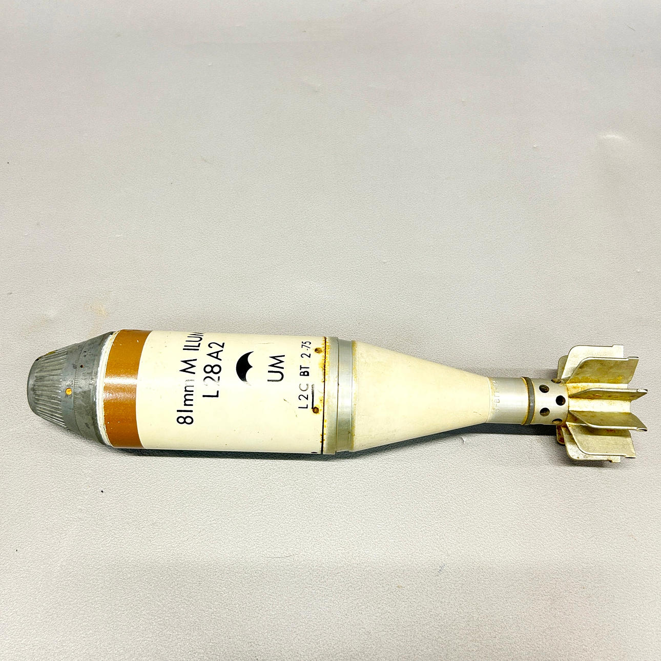 81MM L28A2 MORTAR ROUND. Weapons & Militaria - Other - Auctionet